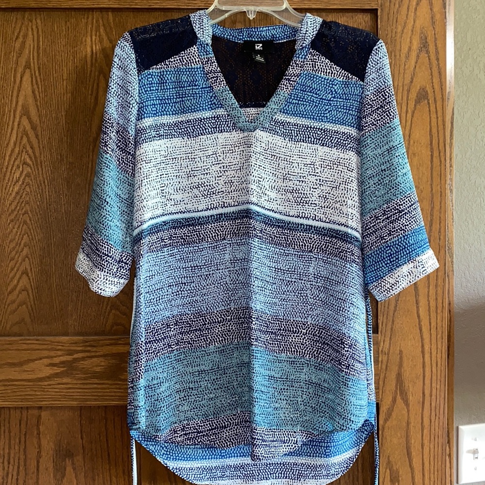 iZ Byer Blouse